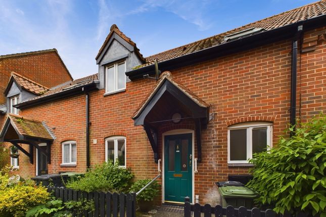 Goodrick Place, Swaffham PE37 2 bed terraced house for sale
