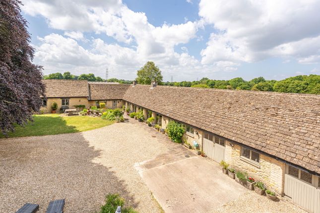 West Foscote, Grittleton 4 bed barn conversion for sale