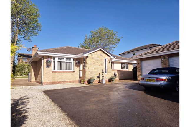 3 bed detached bungalow