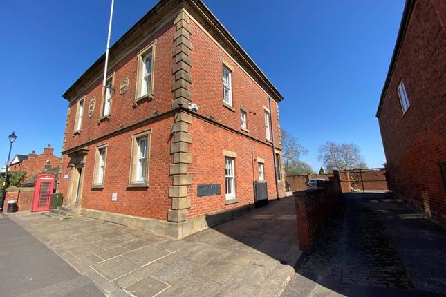 1 Town Road, Leyland PR26 8 bed character property for sale