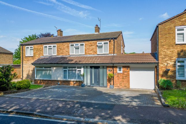 Chambersbury Lane, Hemel Hempstead HP3 3 bed semi