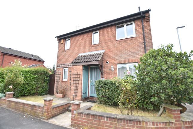 2 bedroom link detached house for sale
