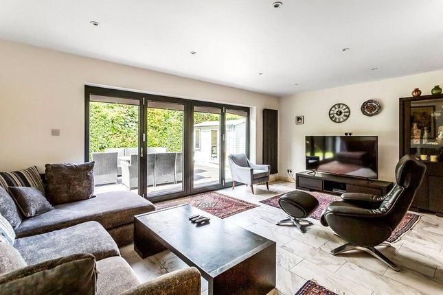 2 bedroom house for sale