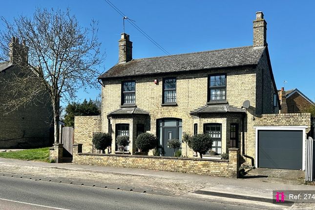 3 bed detached house