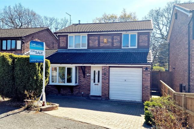 Shepherds Fold Drive, Winsford 3 bed detached house for sale