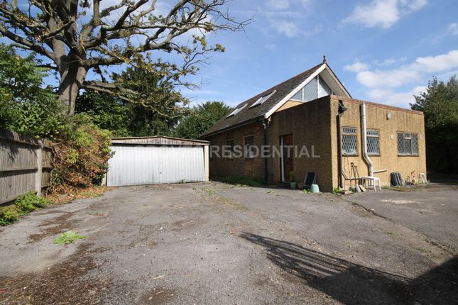 Acacia Grove, New Malden 1 bed property with land for sale