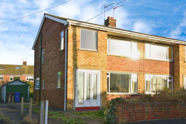 3 bed semi-detached house