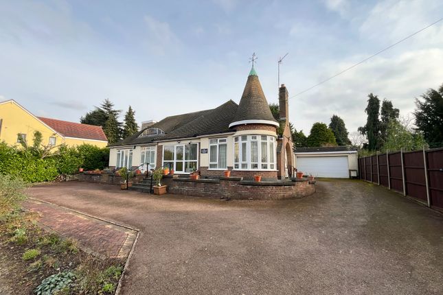 Wigston Road, Oadby LE2 5 bed detached bungalow for sale