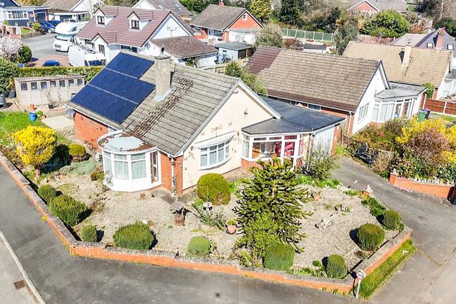 Nant Lane, Morda 3 bed detached bungalow for sale