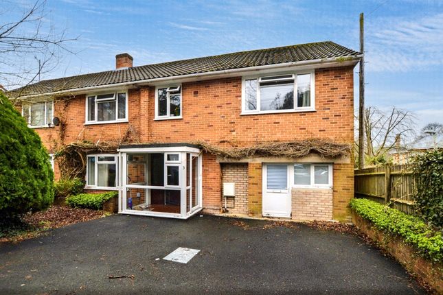 6 bedroom semi-detached house for sale