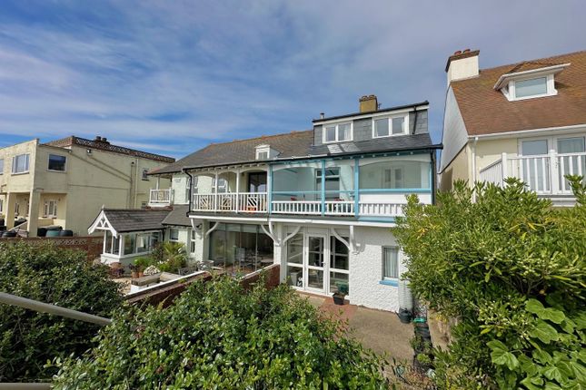 The Marina, Deal, Kent, CT14 3 bed semi
