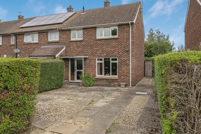 Rowntree Way, Saffron Walden CB11 3 bed semi
