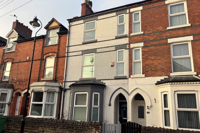 4 bed terraced house