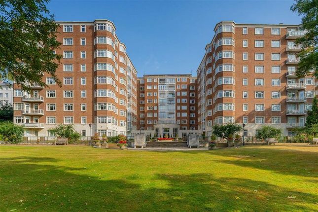 5 bedroom flat for sale