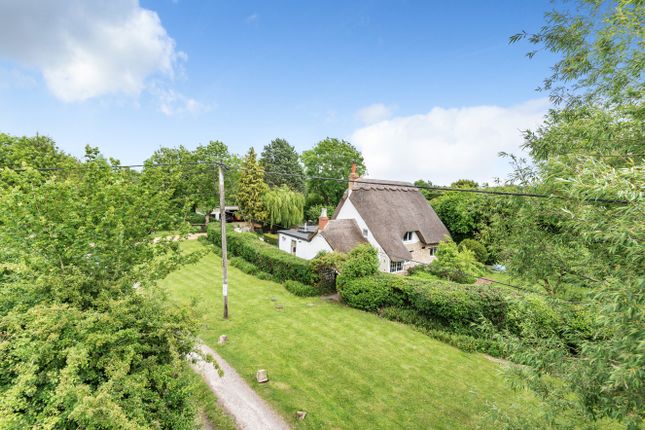 Locks Lane, Purton, Swindon, SN5 3 bed detached house for sale