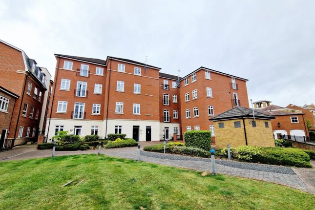 Gorcott Lane, Dickens Heath, Shirley... 2 bed flat for sale