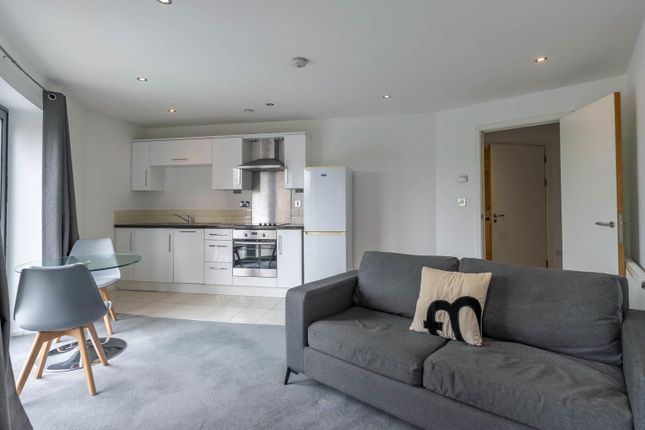 1 bed flat