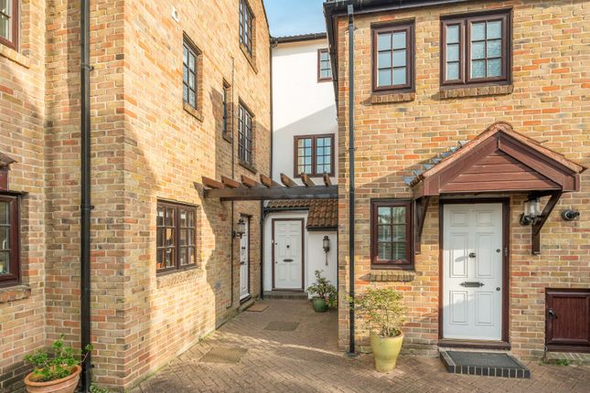 The Farthings, Kingston Upon Thames, KT2 4 bed terraced house for sale