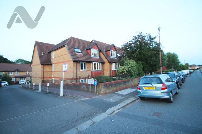 Botany Close, Barnet EN4 1 bed flat for sale