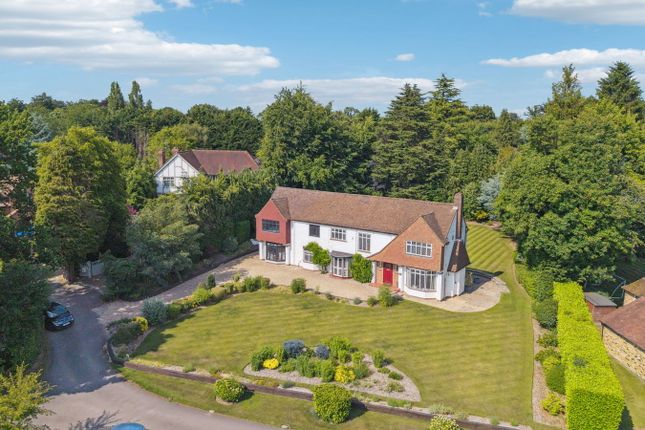 Loudwater Heights, Rickmansworth WD3 5 bed detached house for sale