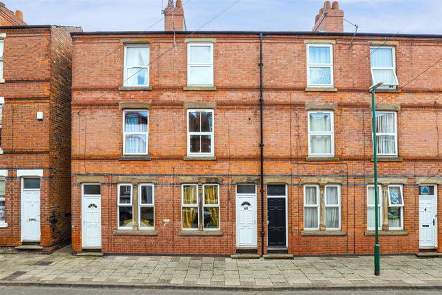 Cedar Road, Forest Fields NG7 3 bed terraced house for sale