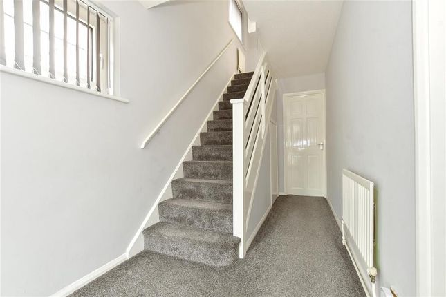 3 bed detached house
