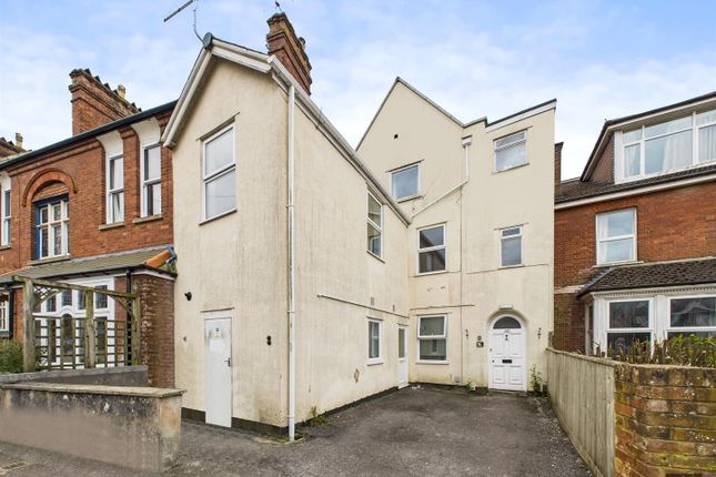 1 bed flat