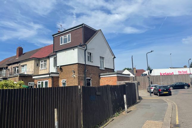 North Circular Road, London NW10 3 bed maisonette for sale