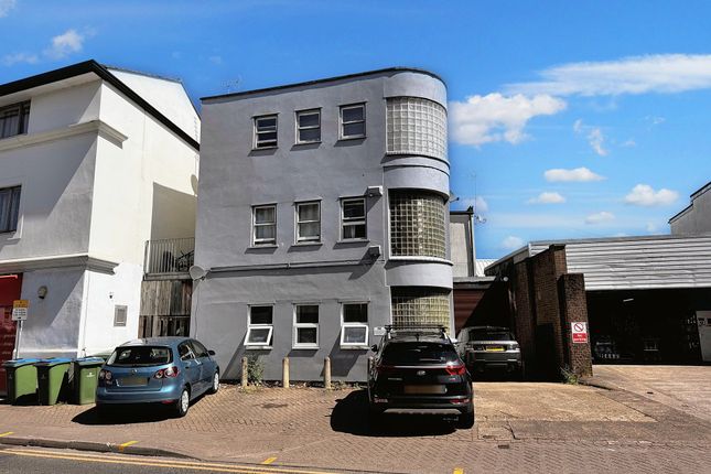 8 bedroom block of apartments for sale