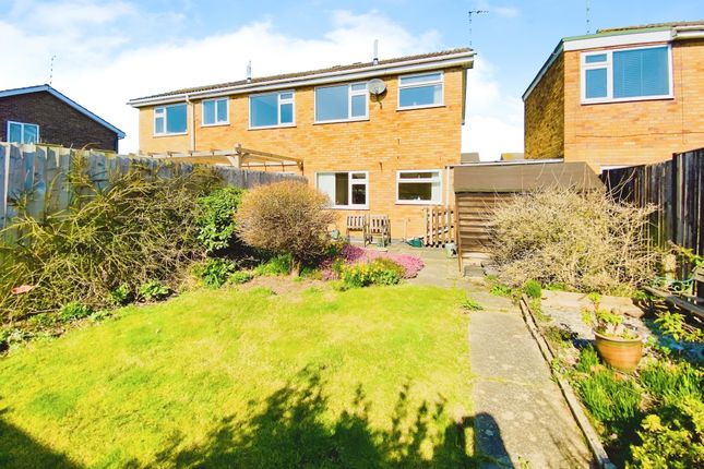 2 bedroom semi-detached house for sale