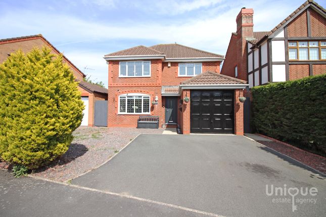 4 bed detached house