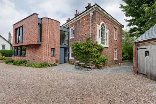 Cemetery Road, Sheffield 5 bed detached house for sale
