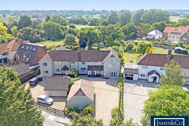 5 bedroom semi-detached house for sale