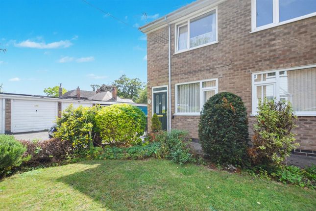 Highfield Court, Beeston, Nottingham 2 bed flat for sale