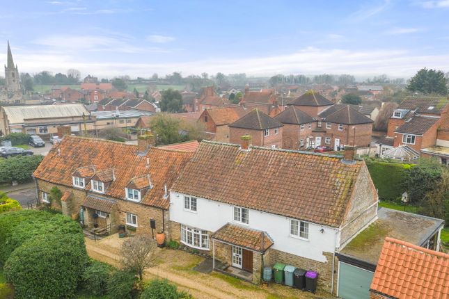 Marratts Lane, Grantham NG31 3 bed cottage for sale