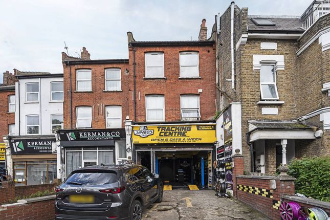 4 bed property