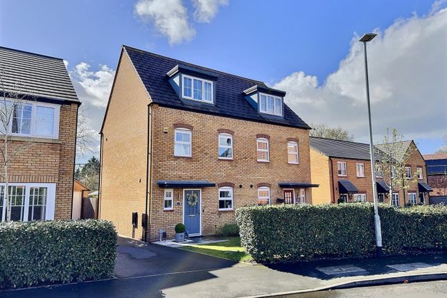 3 bed semi-detached house