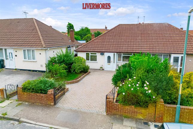 2 bedroom semi-detached bungalow for sale
