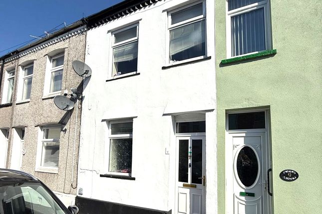 2 bed terraced house