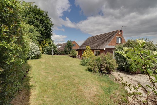 4 bedroom detached bungalow for sale