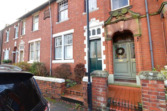 Kings Avenue, Stone ST15 3 bed terraced house for sale