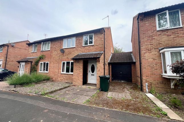 Blandford Close, Welland, Malvern 3 bed semi