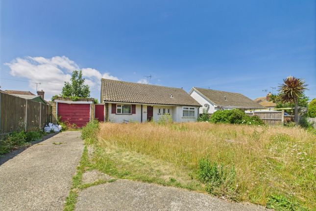 Broadstairs Road, Broadstairs, CT10 2 bed detached bungalow for sale