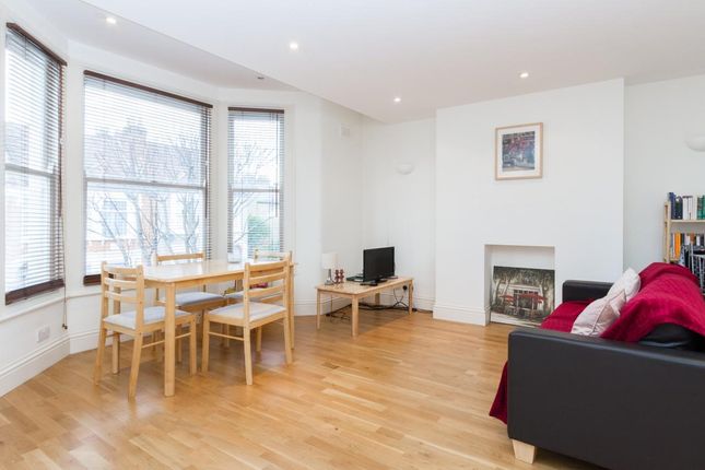 Sainfoin Road, London SW17 2 bed flat for sale