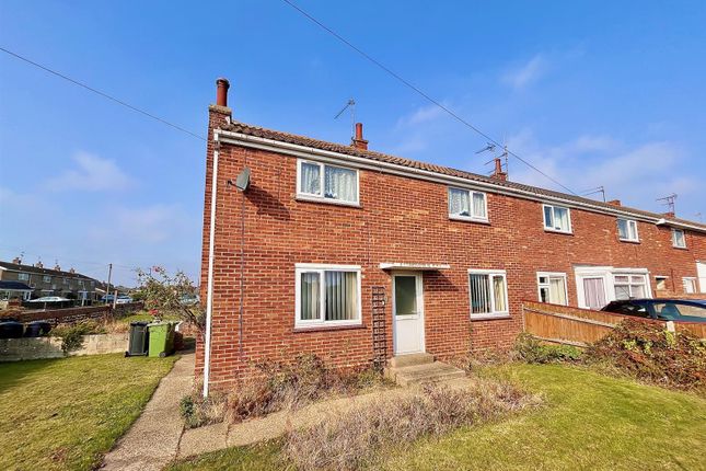 3 bed end terrace house