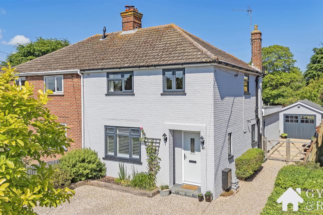 School Lane, Manningtree 3 bed semi