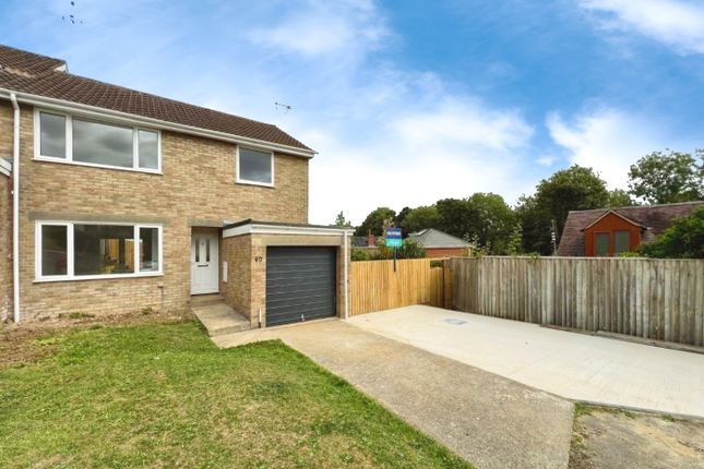3 bedroom semi-detached house for sale