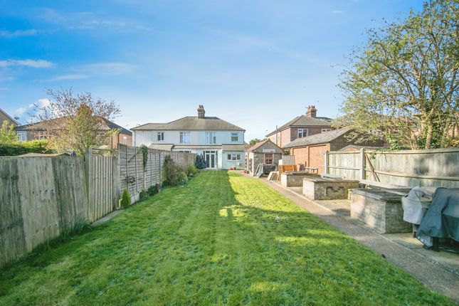 3 bedroom semi-detached house for sale