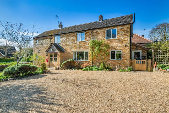 5 bedroom cottage for sale