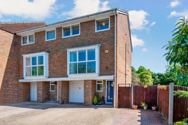4 bedroom town house for sale